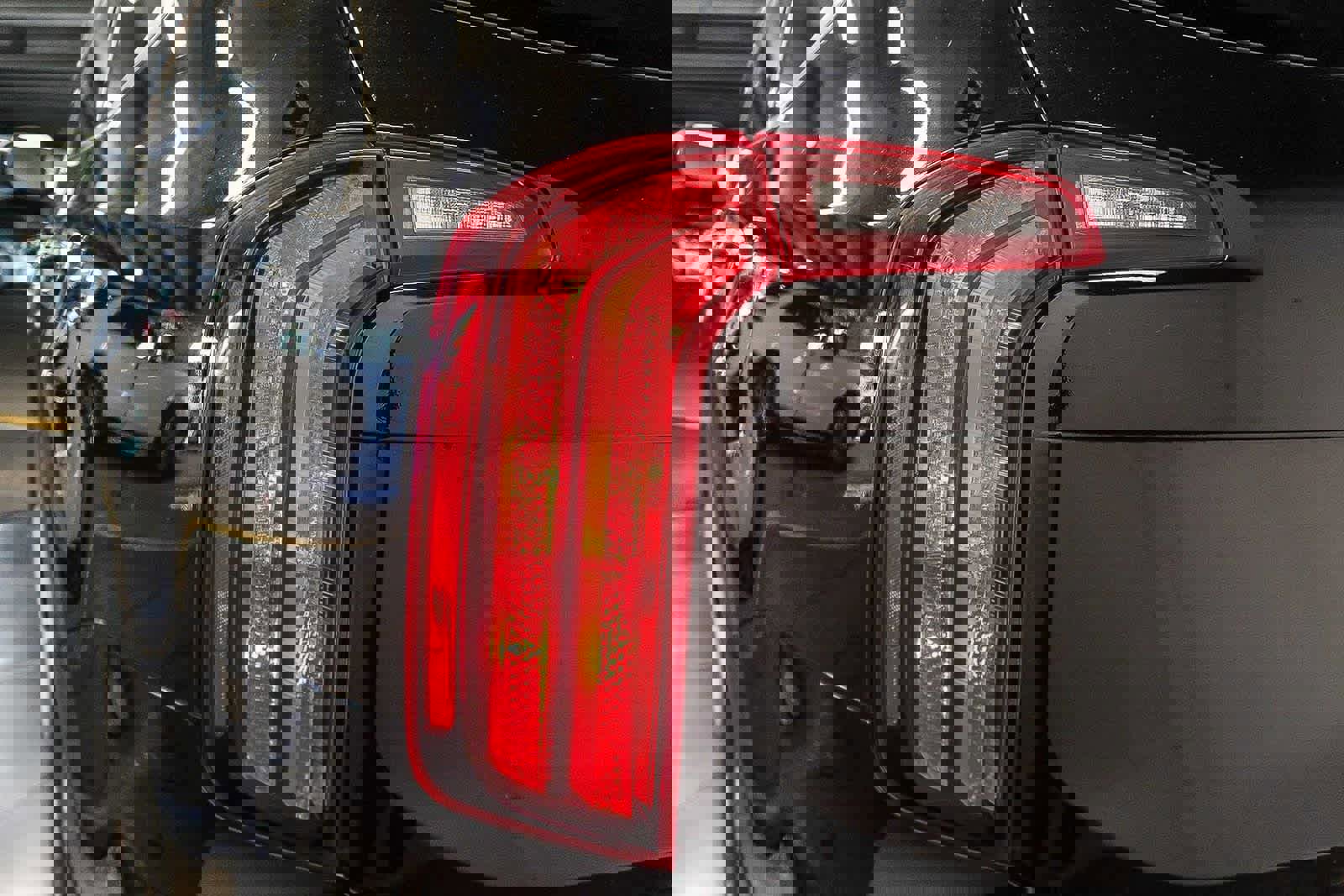 Used 2024 Kia Telluride LX image 9