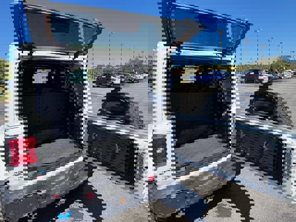 Used 2021 Jeep Wrangler Unlimited Rubicon 4xe w/ Cold Weather Group image 14