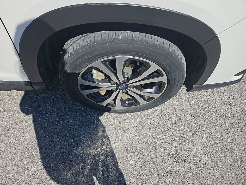 Used 2024 Subaru Forester Limited image 10