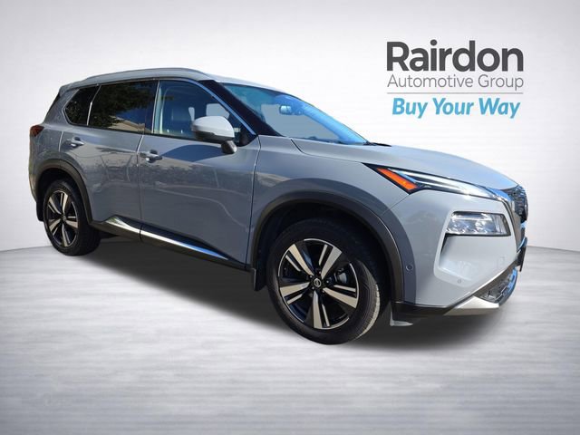 Used 2021 Nissan Rogue Platinum image 1