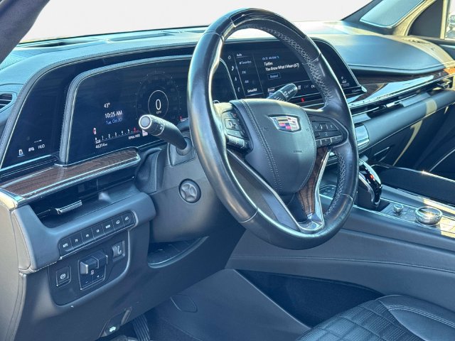 Certified 2022 Cadillac Escalade Sport Platinum w/ Heavy-Duty Trailer Package AWD/4WD image 21