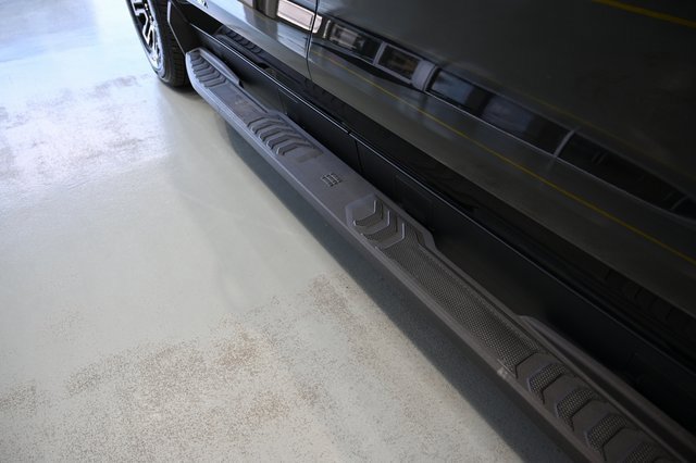 New 2026 GMC Sierra EV Elevation w/ Premium Package image 30