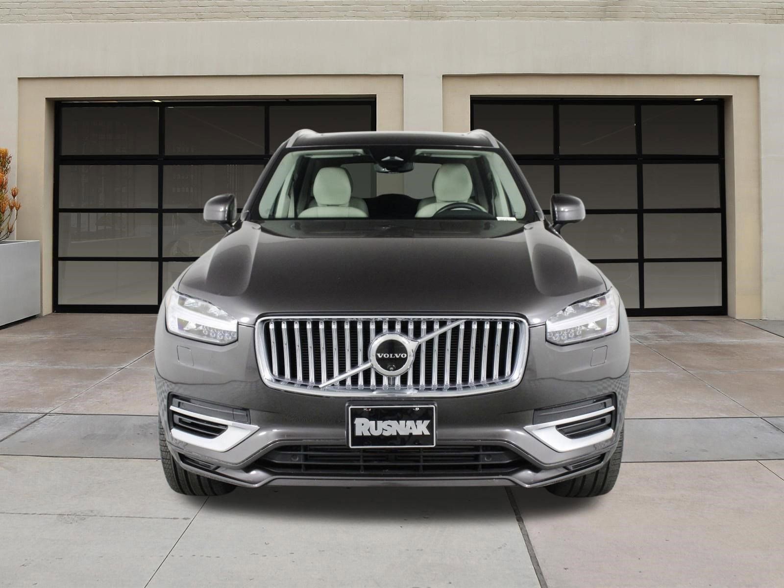 Certified 2024 Volvo XC90 T8 Plus w/ Protection Package Premier image 6