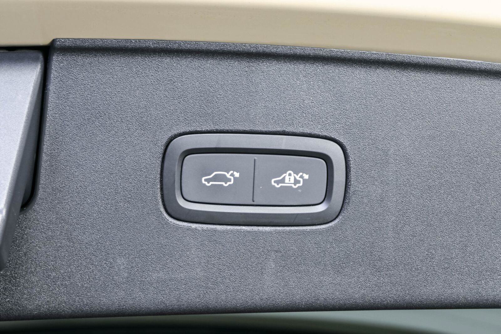 Used 2025 Volvo EX90 Ultra AWD/4WD image 30