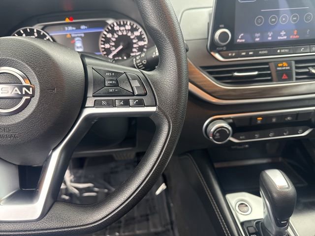 Used 2023 Nissan Altima 2.5 SV image 28