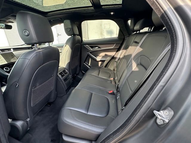 Used 2022 Jaguar F-PACE S image 34