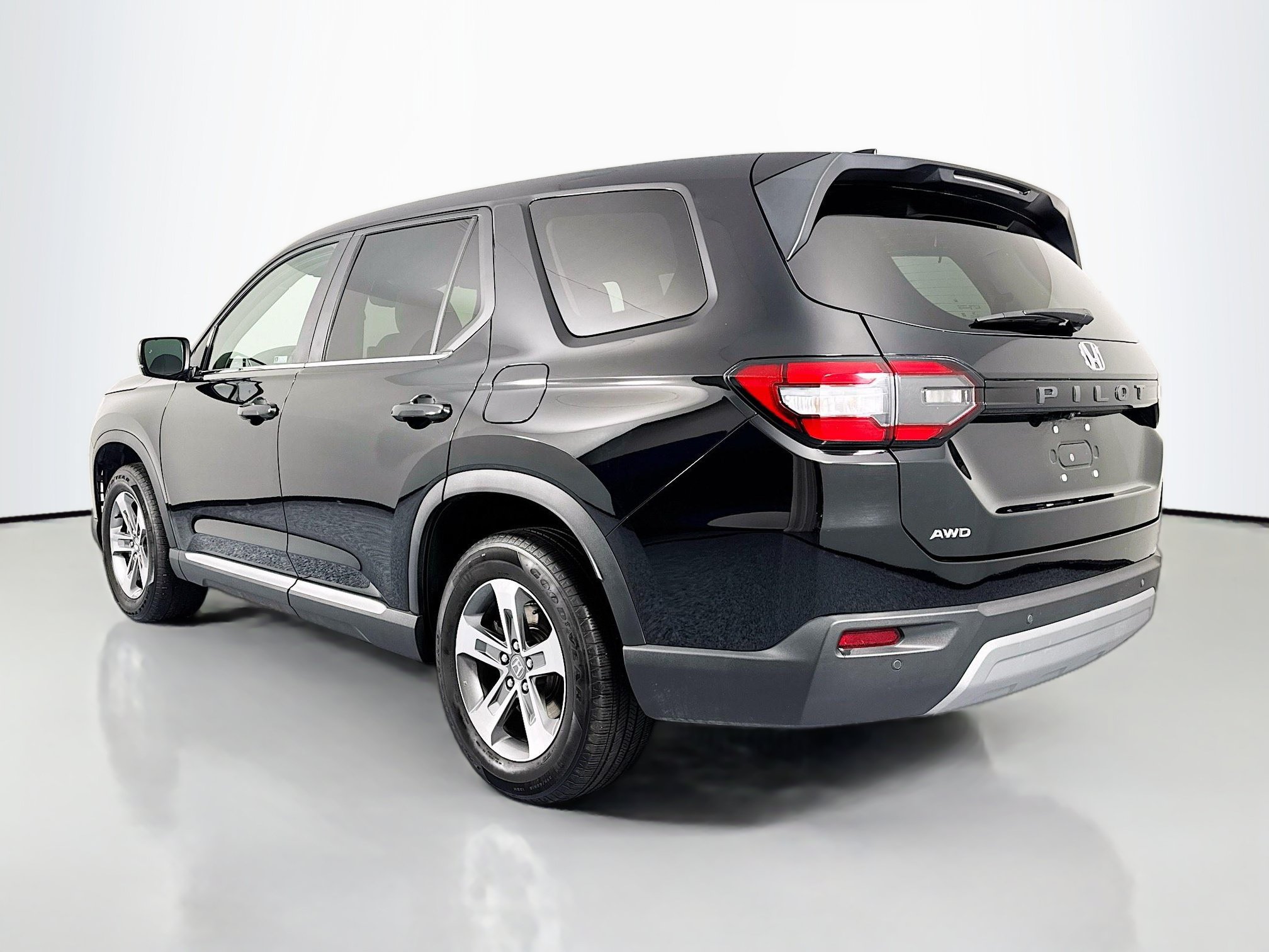 Certified 2024 Honda Pilot EX-L image 7