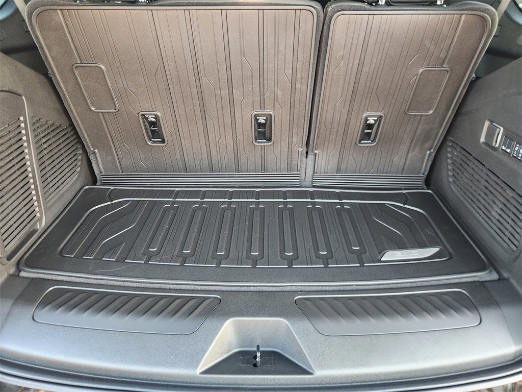 New 2026 GMC Yukon Elevation w/ Elevation Premium Package image 23