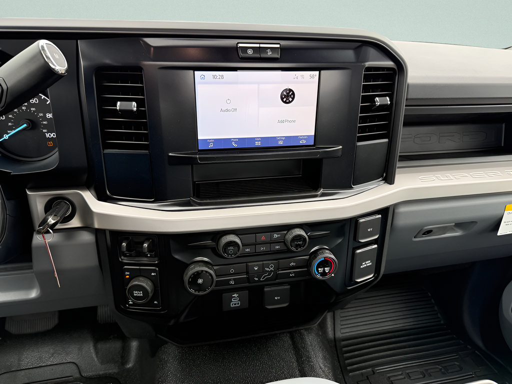 New 2025 Ford F250 XL w/ FX4 Off-Road Package AWD/4WD image 5