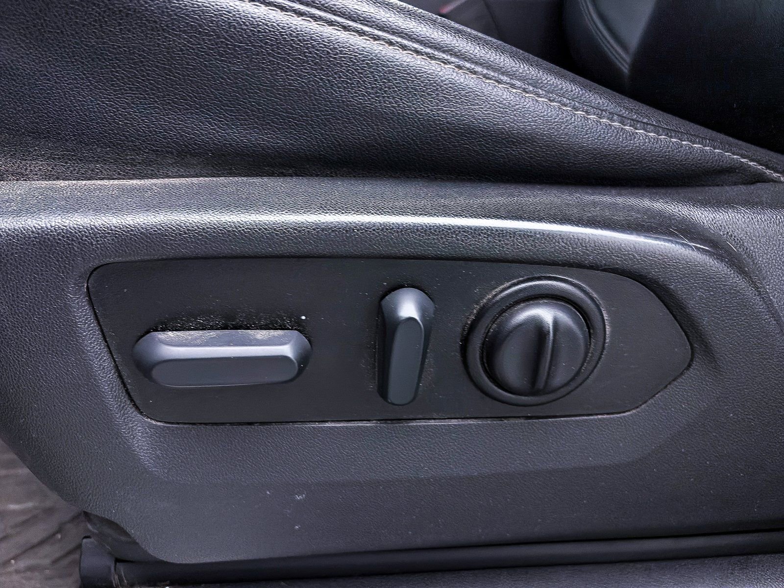 Used 2022 Chevrolet Silverado 1500 RST w/ All Star Edition Plus image 14