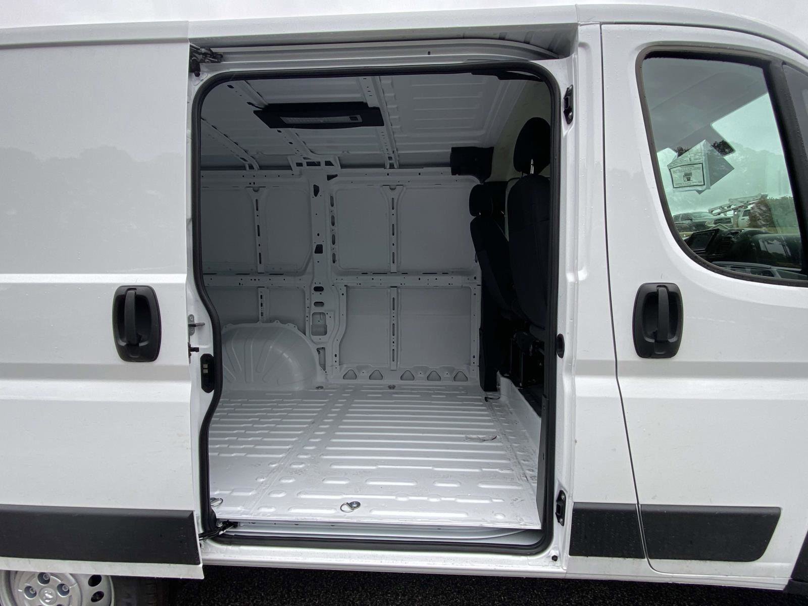 New 2026 RAM ProMaster 1500 w/ Safety Group FWD image 14