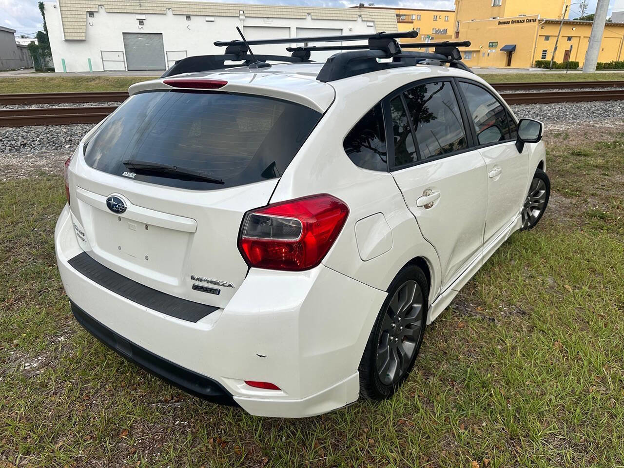 Used 2014 Subaru Impreza 2.0i Sport Limited w/ Popular Package #1 AWD/4WD image 6