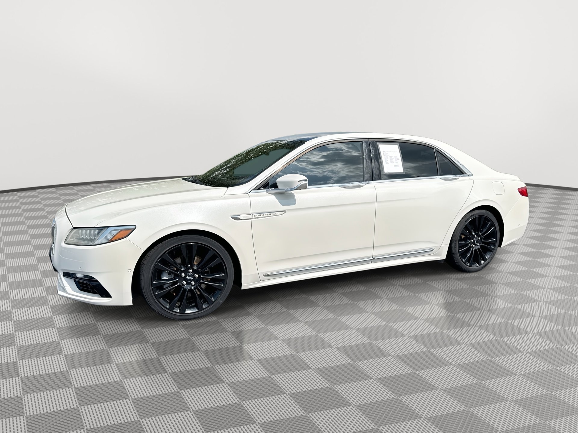 Used 2020 Lincoln Continental Reserve w/ Luxury Package FWD image 1