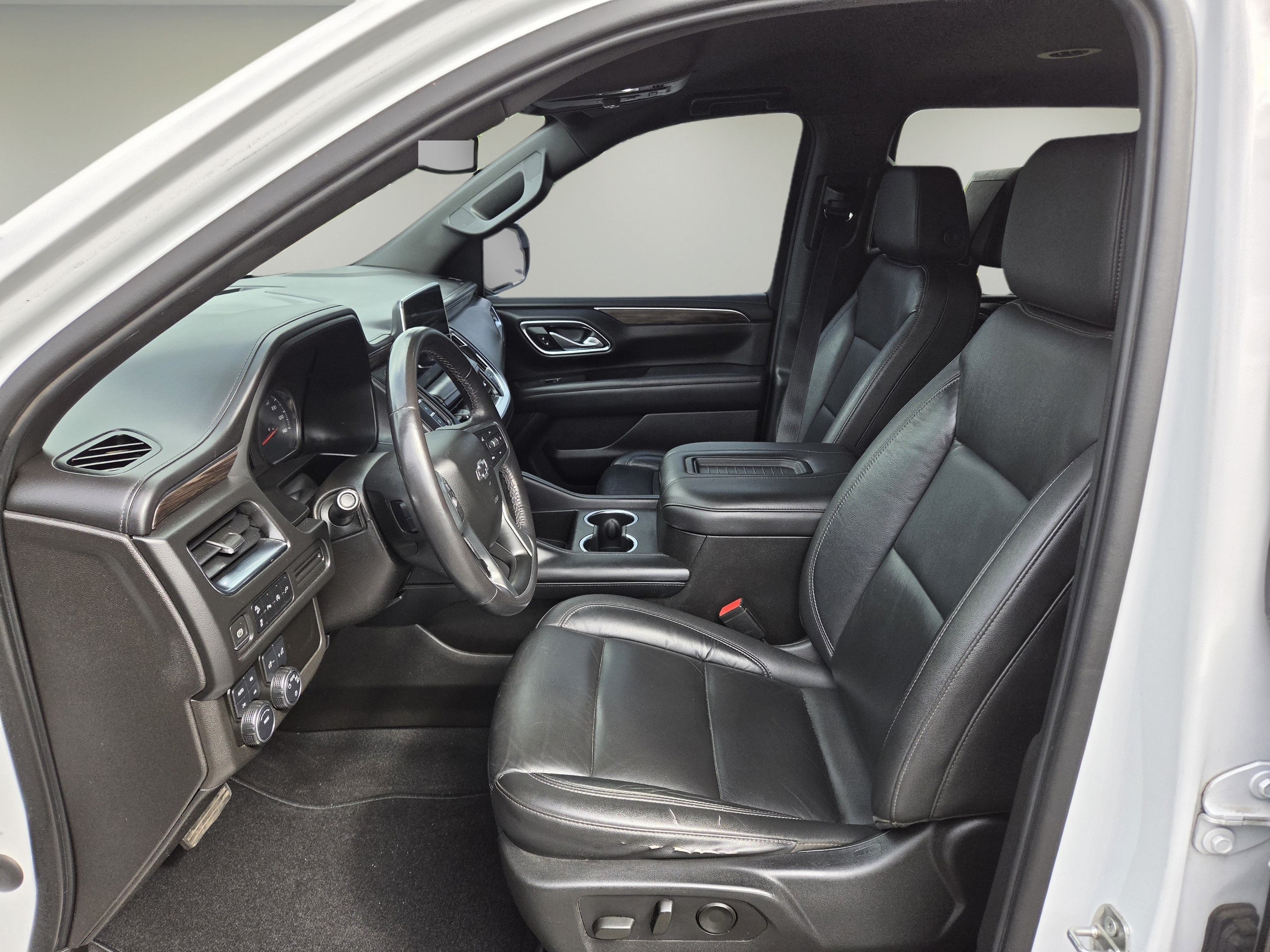 Used 2021 Chevrolet Suburban Z71 w/ Rear Media and Nav Package AWD/4WD image 10