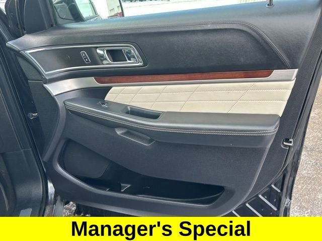 Used 2019 Ford Explorer Platinum image 48