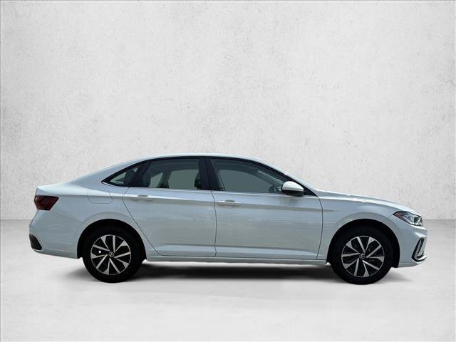 Used 2025 Volkswagen Jetta S FWD image 4