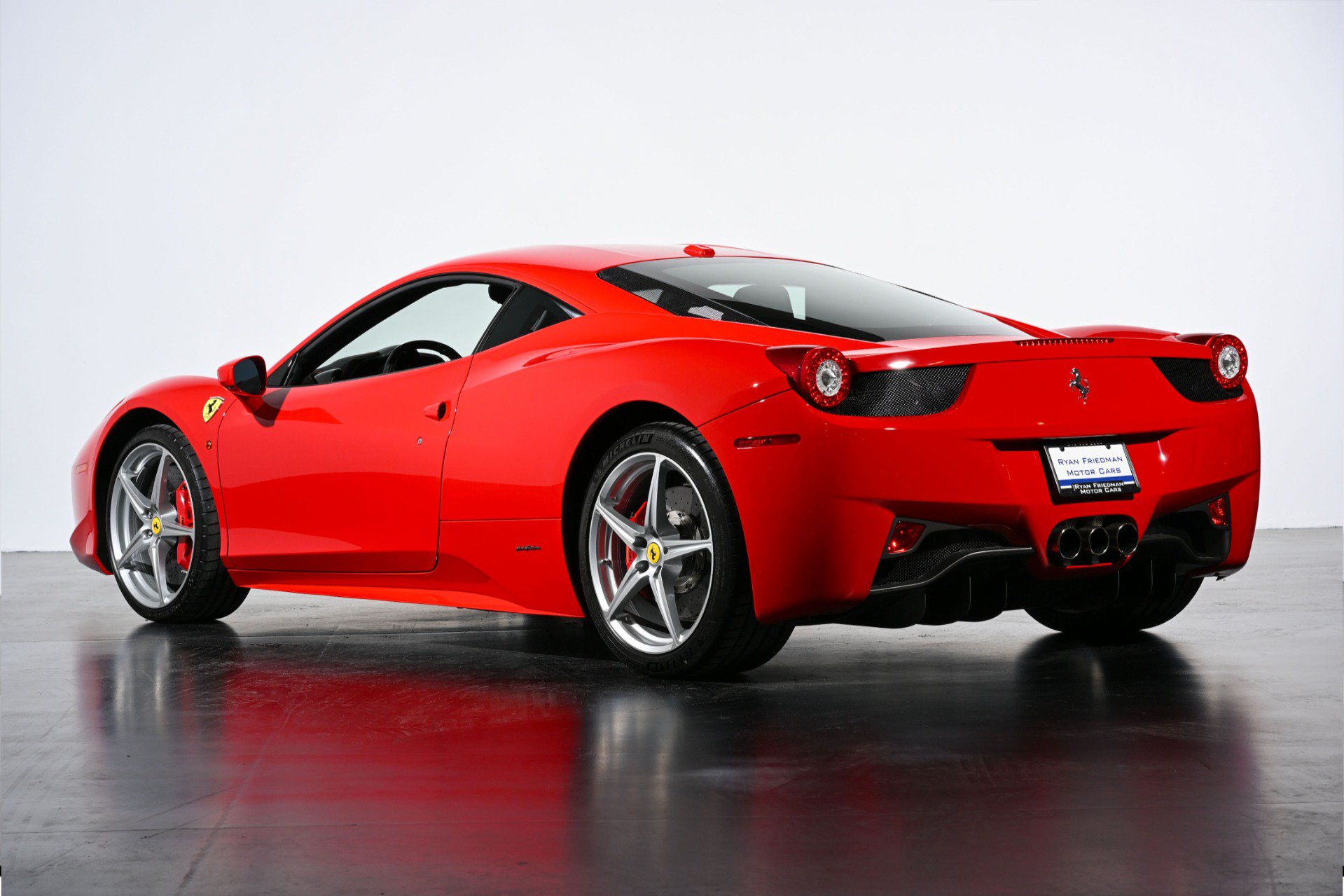 Used 2014 Ferrari 458 Italia Coupe RWD image 7