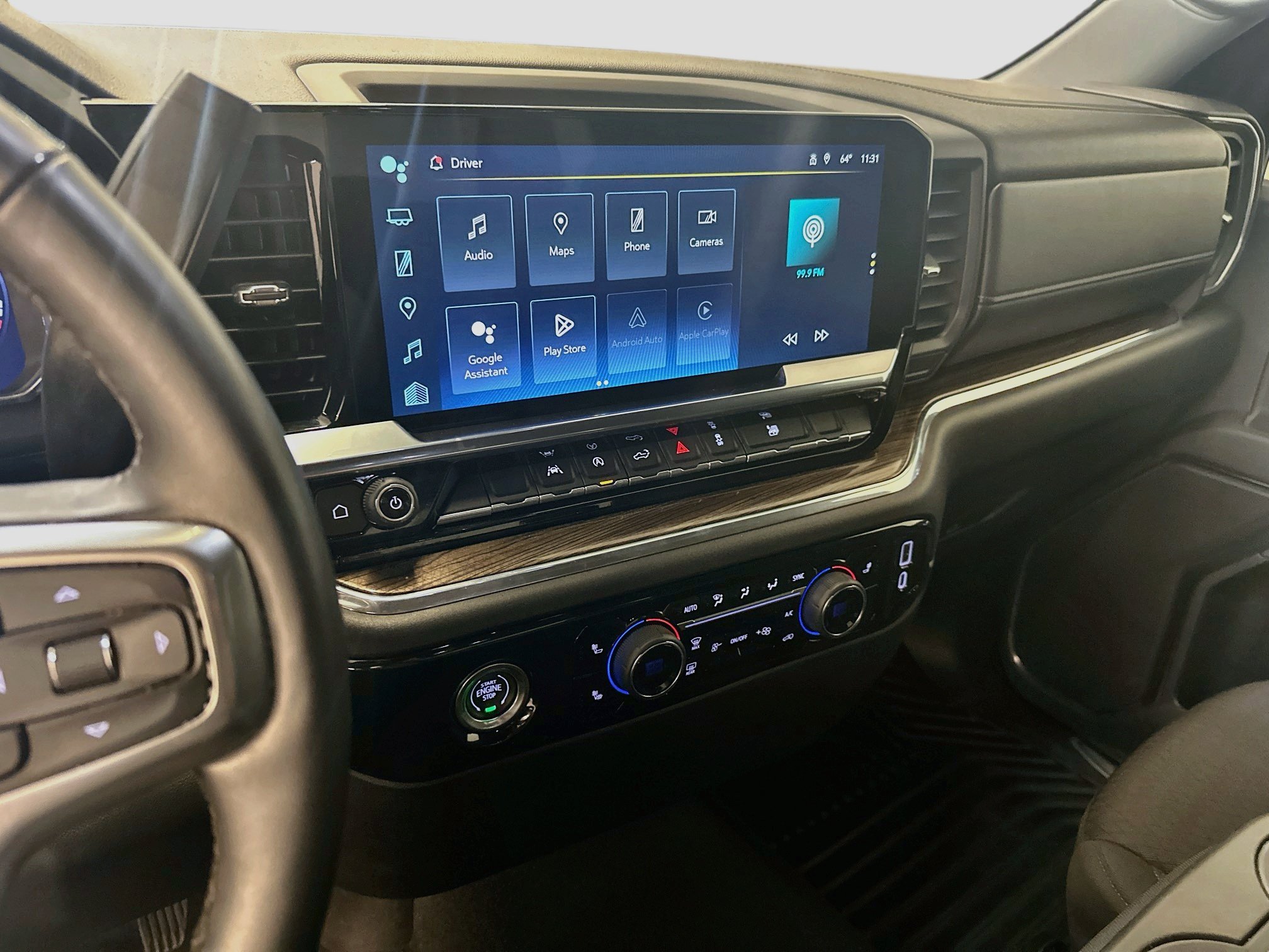 Used 2024 Chevrolet Silverado 1500 LT AWD/4WD image 26