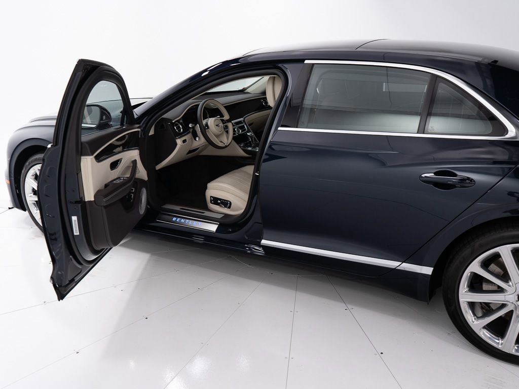 Used 2020 Bentley Flying Spur W12 AWD/4WD image 9