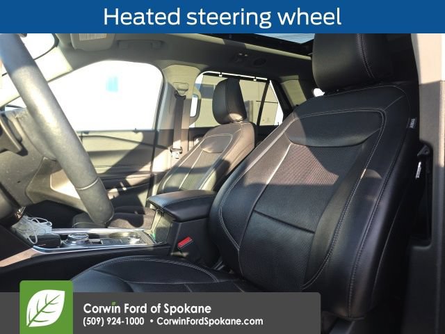 Used 2021 Ford Explorer Limited w/ Equipment Group 301A AWD/4WD image 11