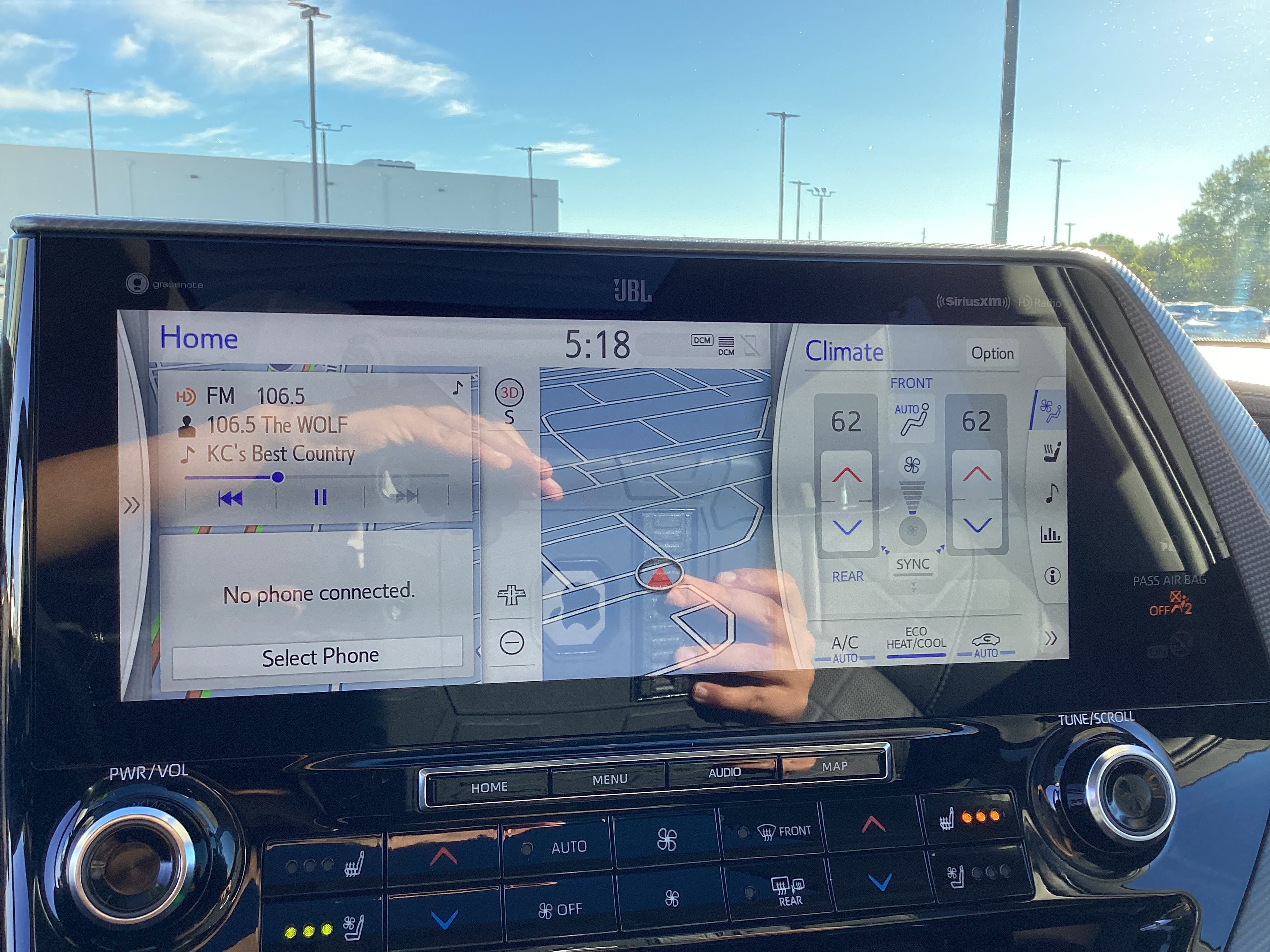 Certified 2021 Toyota Highlander Platinum AWD/4WD image 8