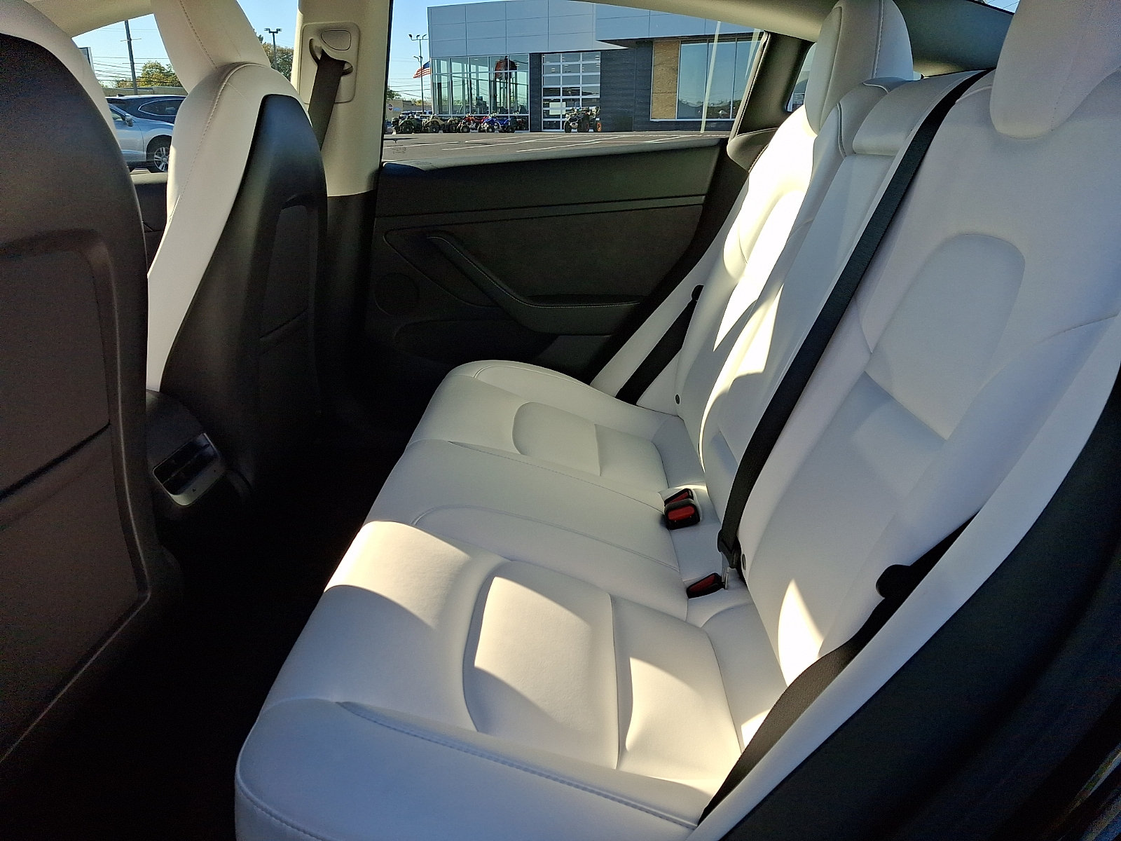 Used 2022 Tesla Model 3 Long Range AWD/4WD image 13