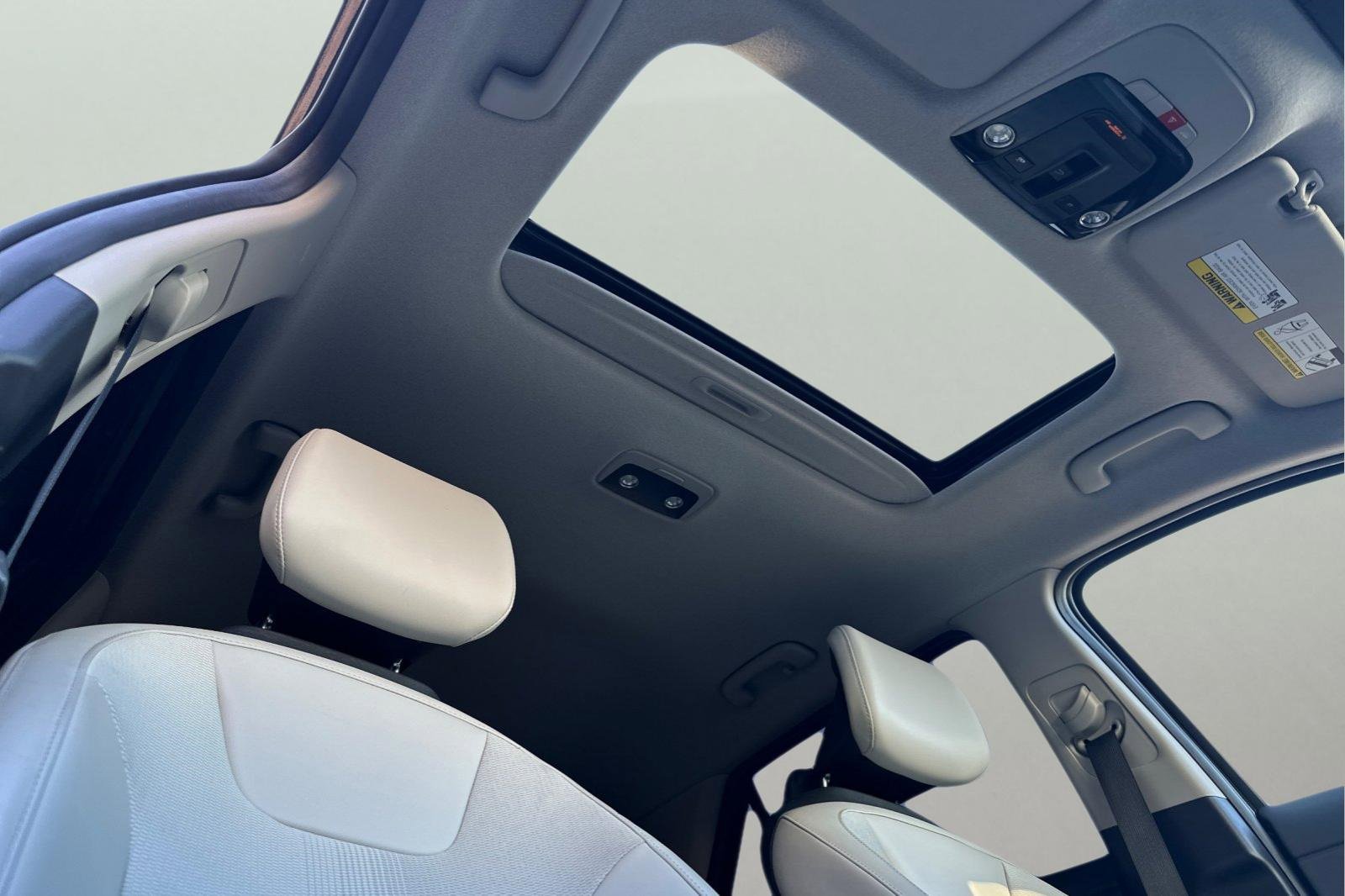 Used 2023 Kia Niro EX Touring image 20