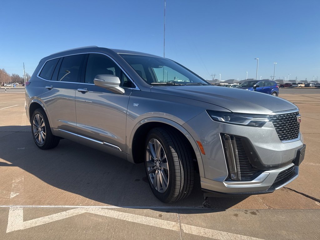 Certified 2025 Cadillac XT6 Premium Luxury image 10