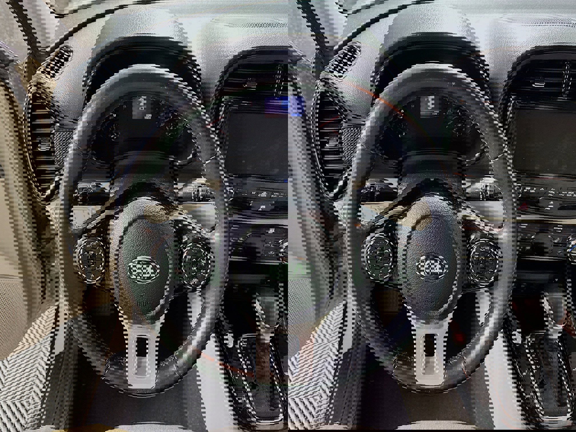 Used 2020 Kia Soul EX image 15