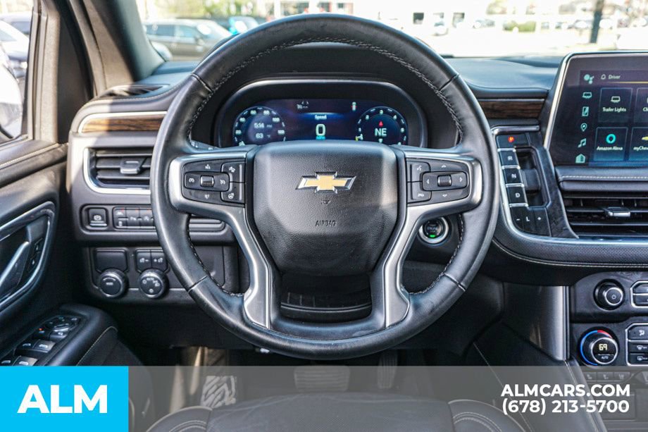 Used 2024 Chevrolet Suburban Premier RWD image 30