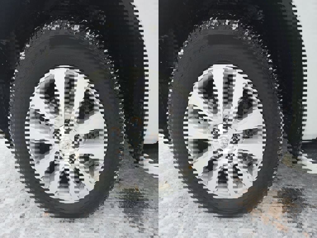 Used 2011 Toyota Sequoia Limited image 9