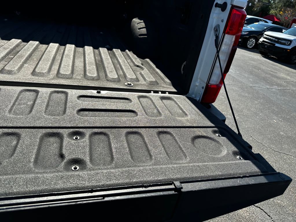 Used 2017 Ford F250 Lariat w/ Lariat Ultimate Package image 47