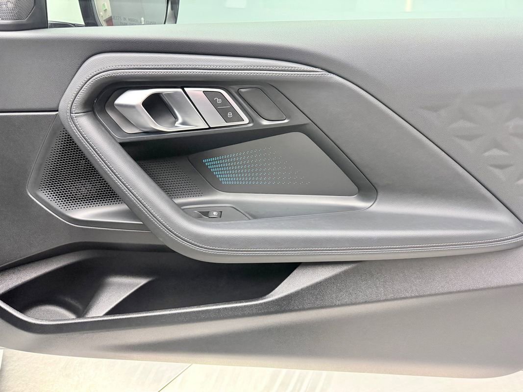 Used 2023 BMW 230i xDrive Coupe w/ Premium Package image 15