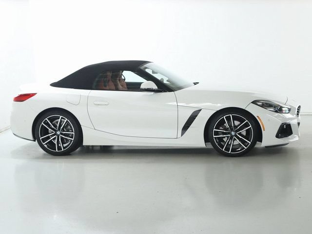 Certified 2023 BMW Z4 sDrive30i w/ Premium Package RWD image 12
