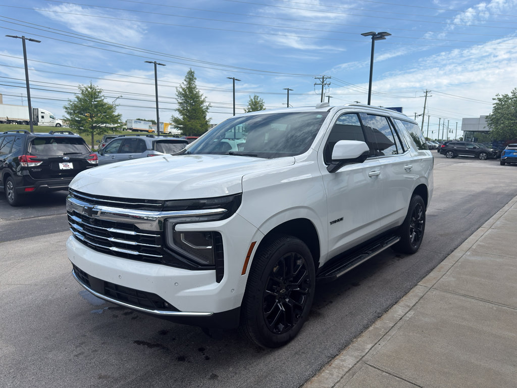 Used 2025 Chevrolet Tahoe LT AWD/4WD image 7