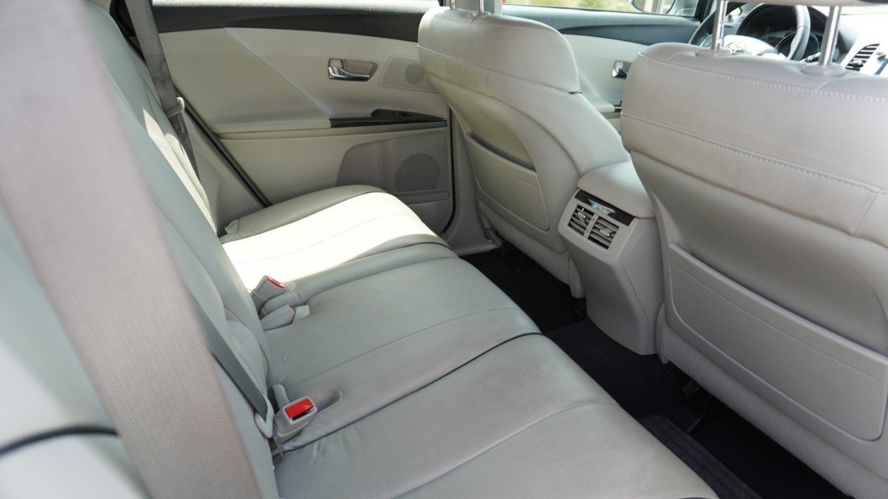 Used 2015 Toyota Venza XLE w/ XLE Premium Package FWD image 11