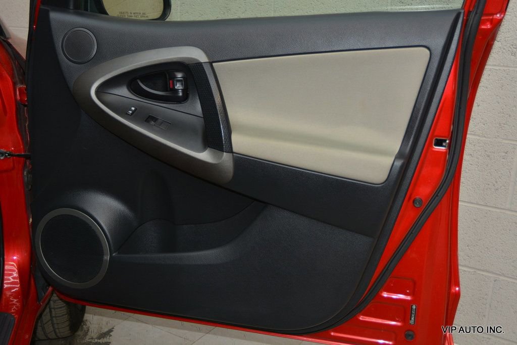 Used 2009 Toyota RAV4 2WD image 10