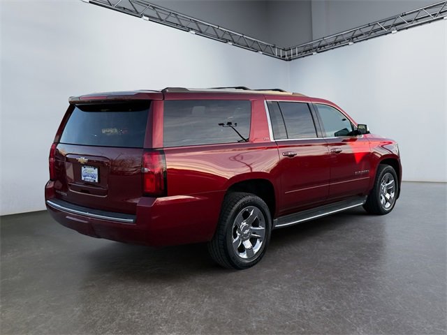 Used 2016 Chevrolet Suburban LTZ image 5
