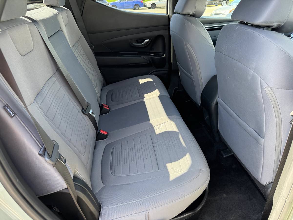 Used 2024 Hyundai Santa Cruz SEL FWD image 17