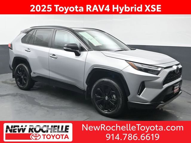 Used 2025 Toyota RAV4 XSE w/ Weather Package AWD/4WD image 1