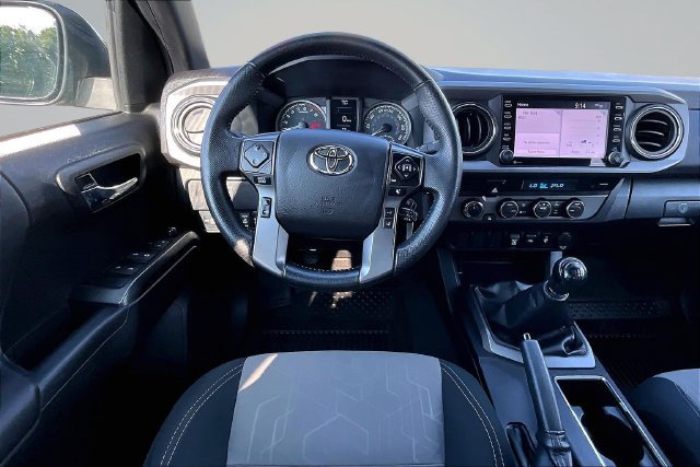 Used 2023 Toyota Tacoma TRD Off-Road AWD/4WD image 9