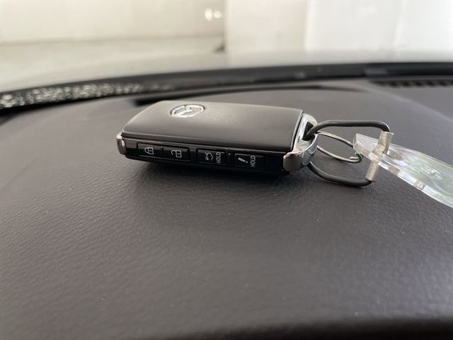 Certified 2025 MAZDA MAZDA3 2.5 Turbo Sedan w/Premium Plus image 30