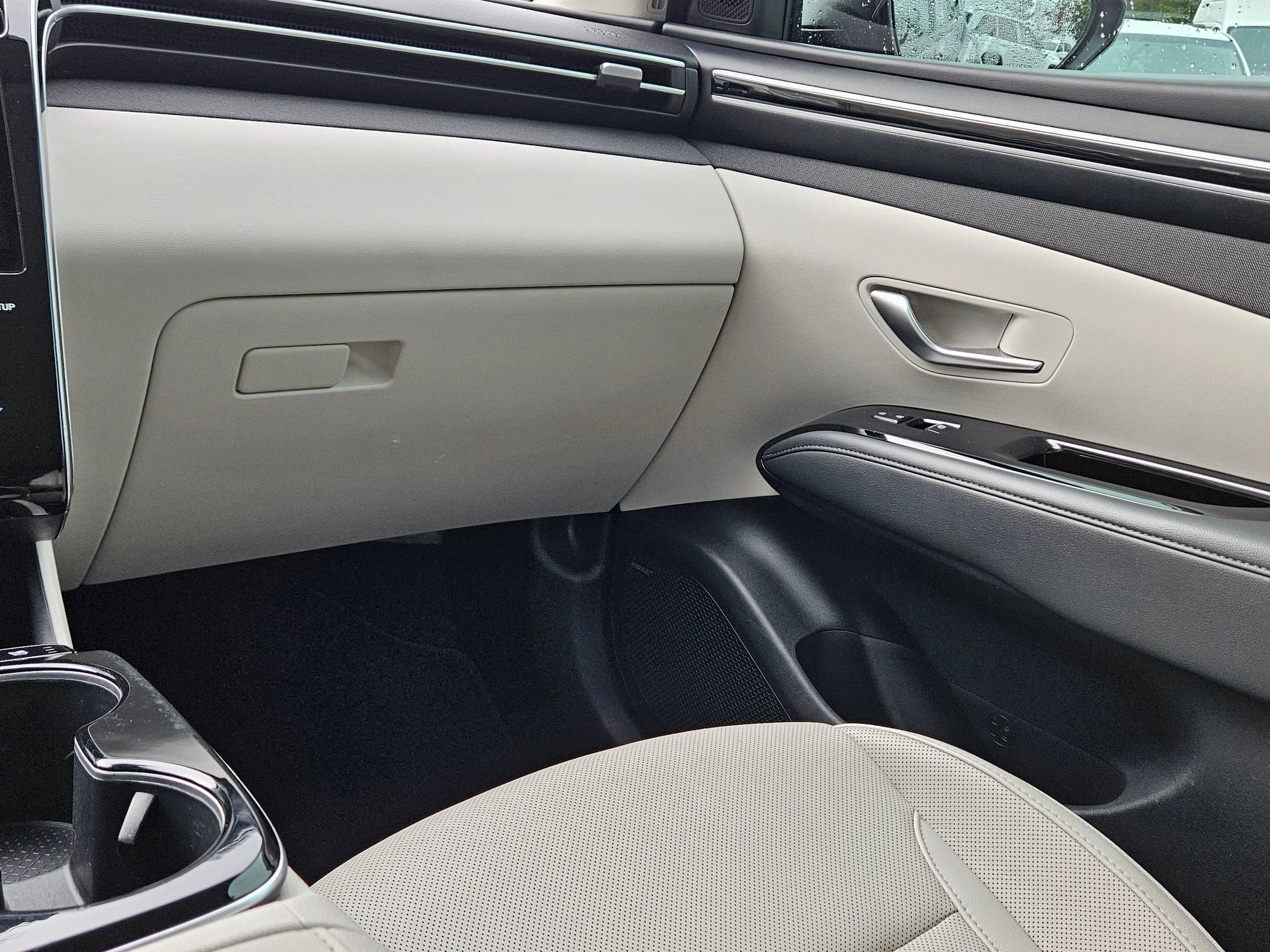 Used 2022 Hyundai Tucson Limited image 11