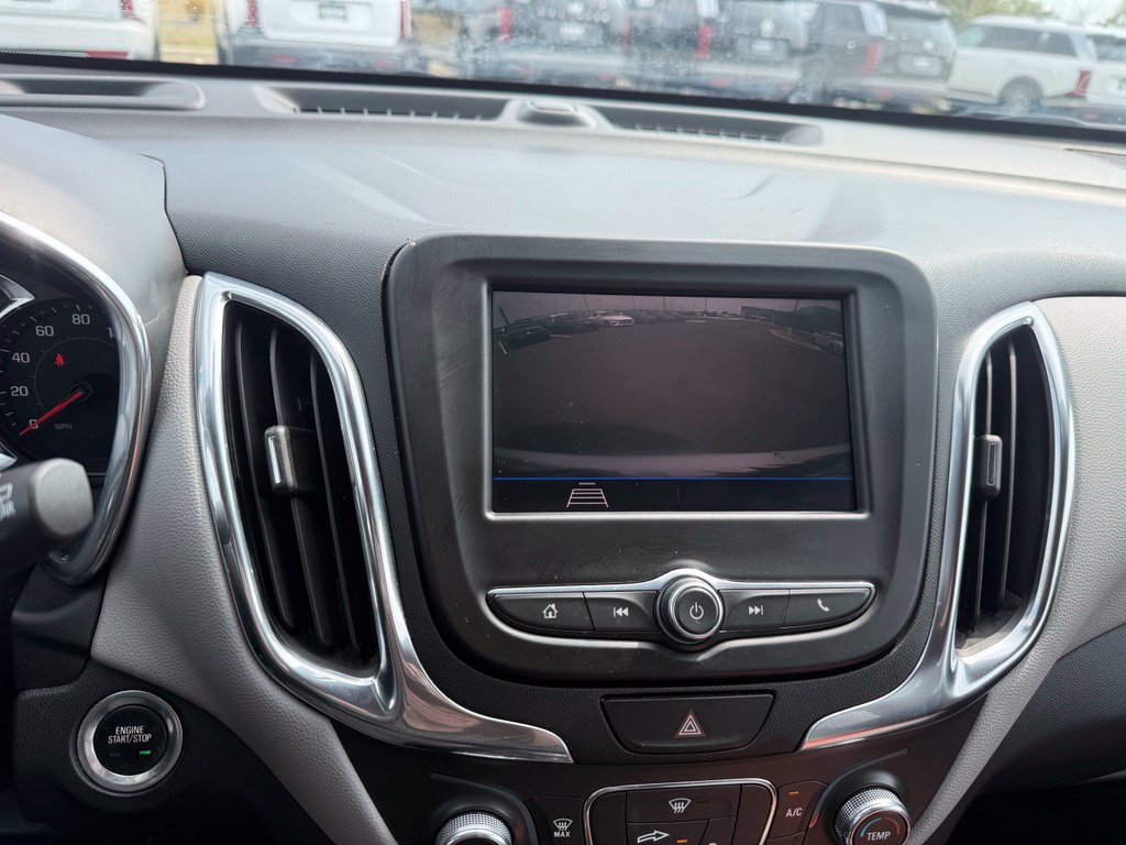 Used 2021 Chevrolet Equinox LT AWD/4WD image 16