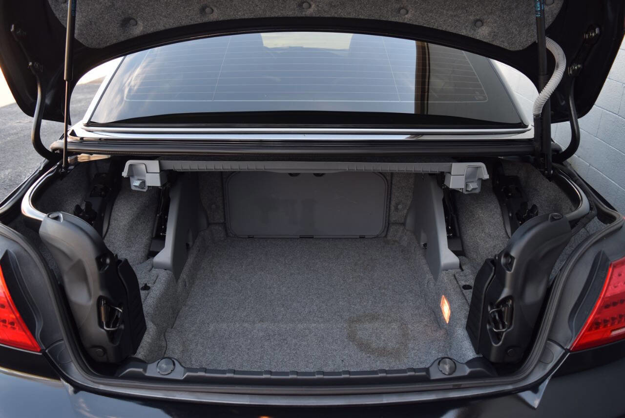 Used 2012 BMW 335i Convertible image 75