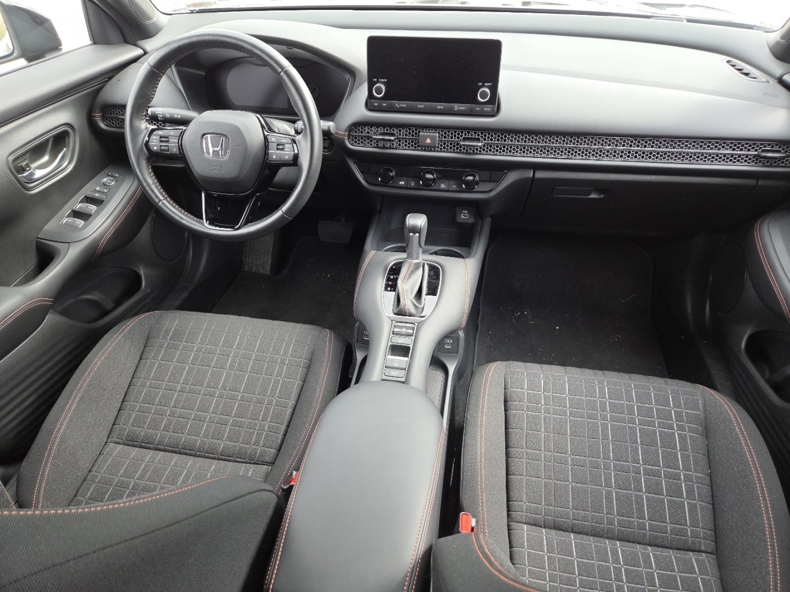 Used 2024 Honda HR-V Sport image 24