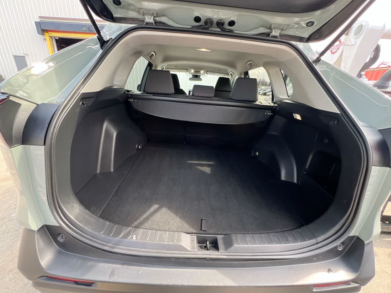 Used 2023 Toyota RAV4 XLE FWD image 24
