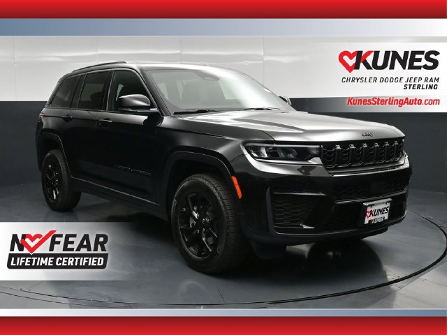 New 2026 Jeep Grand Cherokee Altitude AWD/4WD image 1