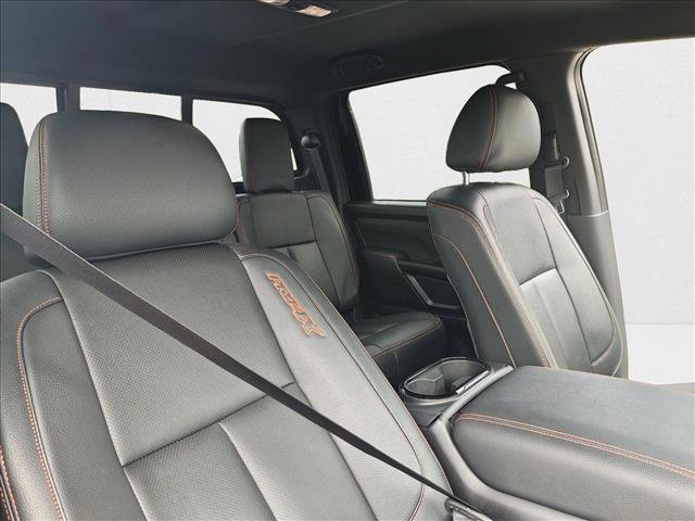 Used 2024 Nissan Titan PRO-4X w/ Pro-4x Convenience Package image 25