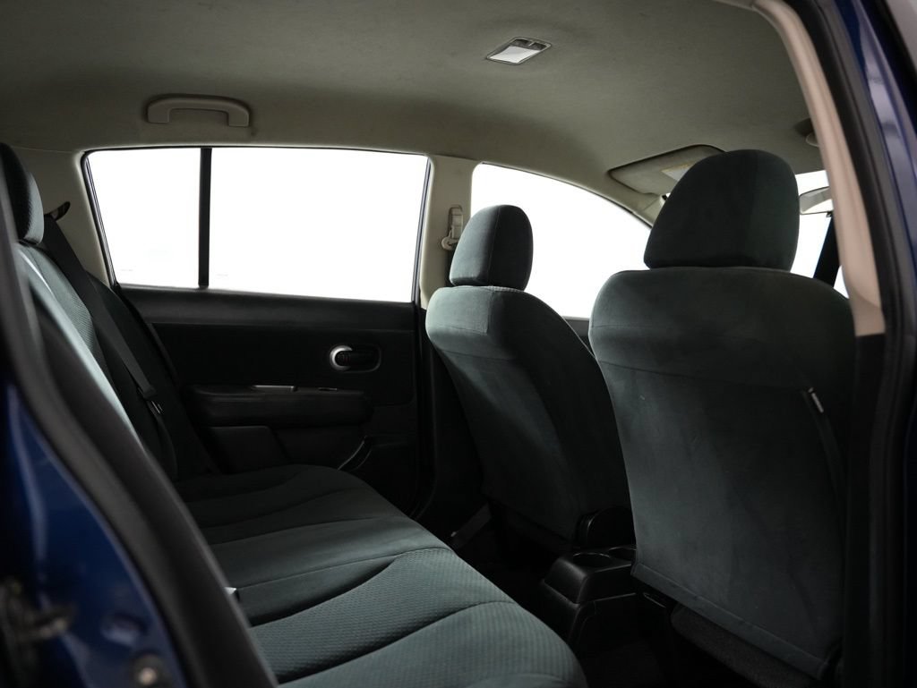 Used 2012 Nissan Versa 1.8 S FWD image 29